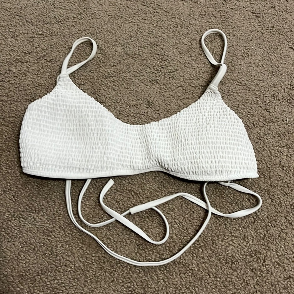 Hollister bikini top